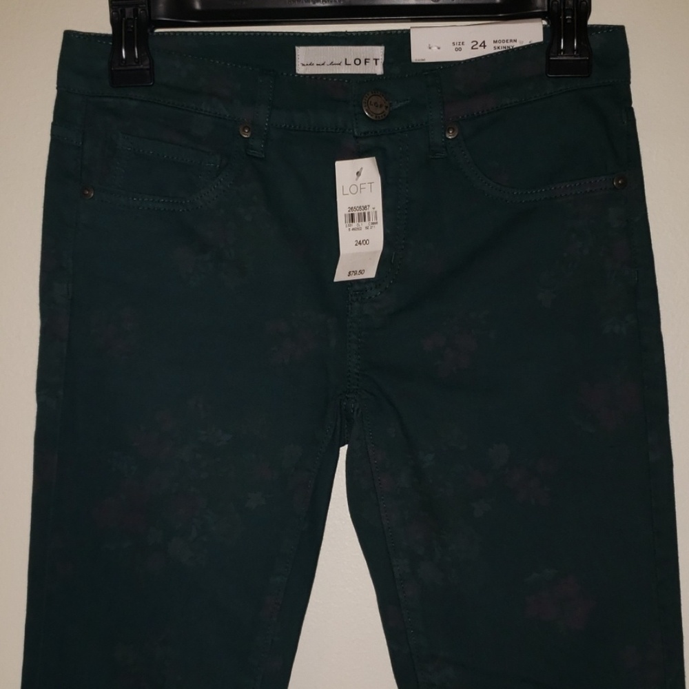 Women LOFT Modern Skinny Jeans Embellish w/Flowers - Picture 4 of 8